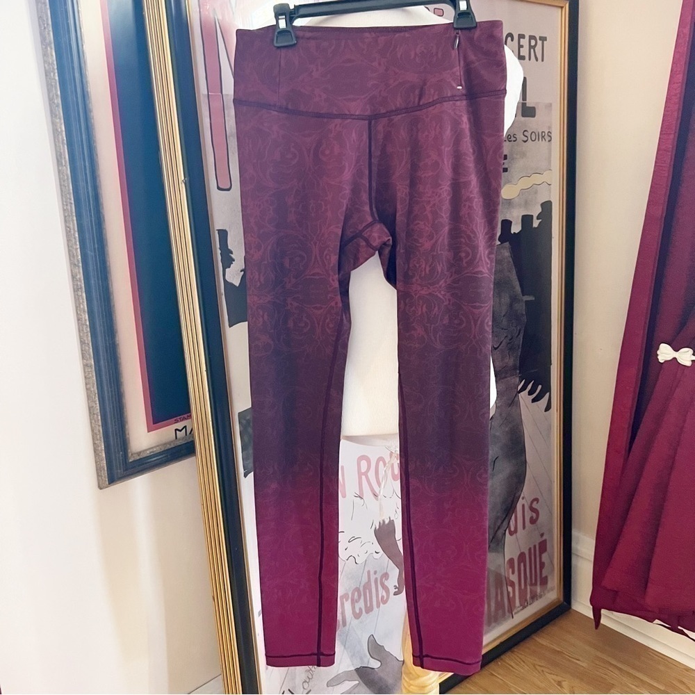 Calia Ombré Maroon Merlot Wine Black Paisley Leggings Size M